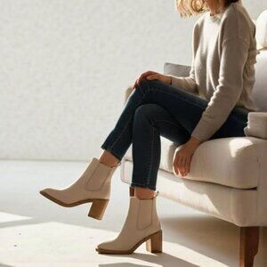 BCBGeneration Boxxa Faux Leather 3.25" Stacked Block Heel Round Toe Bootie NIB